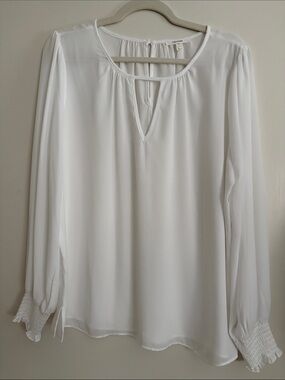 Maurices White Long-Sleeve Keyhole Blouse